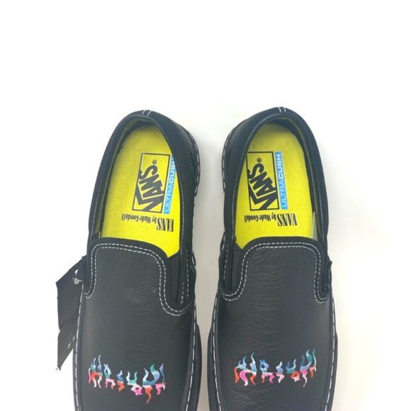 💖MEGA SALE💖NEW VANS Classic Slip On Black Color Women s Flame SB VN0A3MUCN3H - Picture 8 of 10